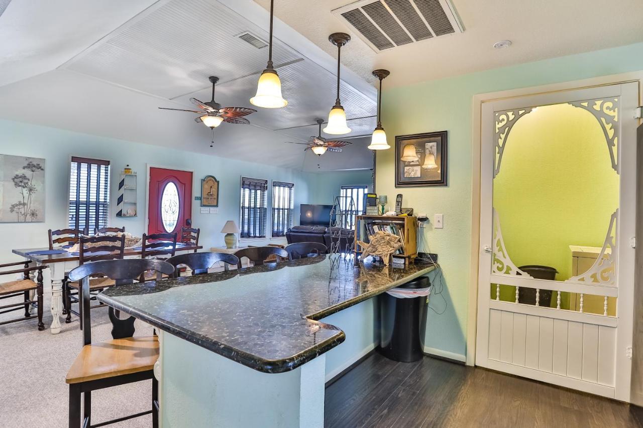 Escape From The Storm Villa Bolivar Peninsula Екстериор снимка